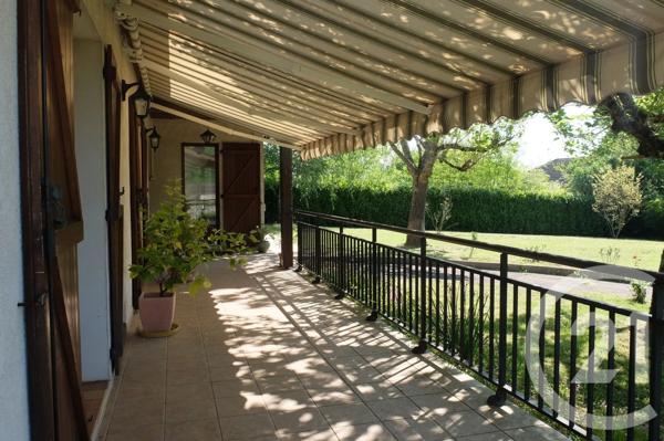 Maison à vendre  5 pièces - 152,62 m 2   VAYRAC  - 46