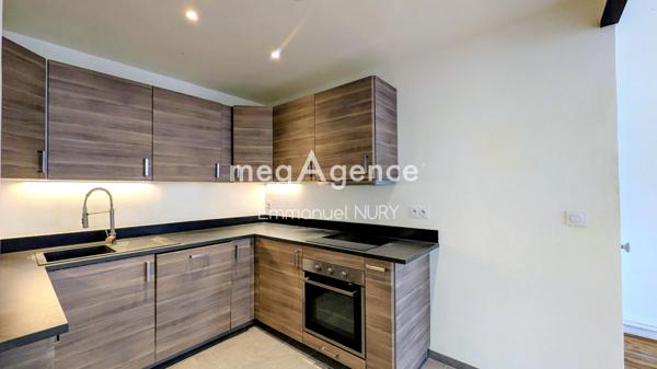 Appartement à LYON 6E ARRONDISSEMENT, 69006 - 3 pièces 62m²
