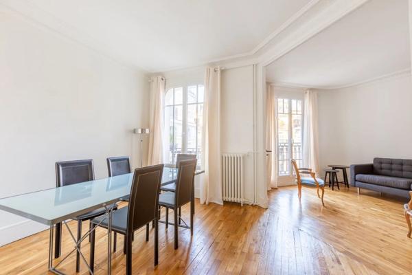 Trois pièces meublé - PARIS