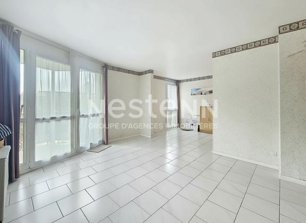 EN EXCLUSIVITE - APPARTEMENT 4 PIECES A VENDRE A LONGJUMEAU AVEC BALCON ET CAVE