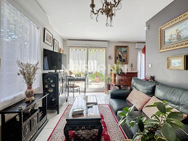 Appartement 2 pièces 33 m2 + garage + jardin-terrasse à vendre à Nantes - Quartier Zola