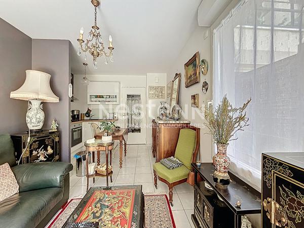 Appartement 2 pièces 33 m2 + garage + jardin-terrasse à vendre à Nantes - Quartier Zola