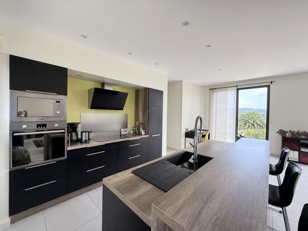 Maison d'architecte 137 m² à Guipavas 29490