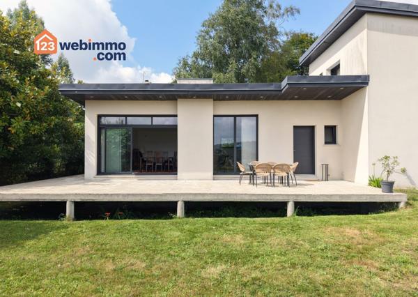 Maison d'architecte 137 m² à Guipavas 29490