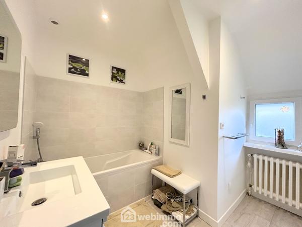 Maison 131 m² à Saint-Michel-en-Grève 22300
