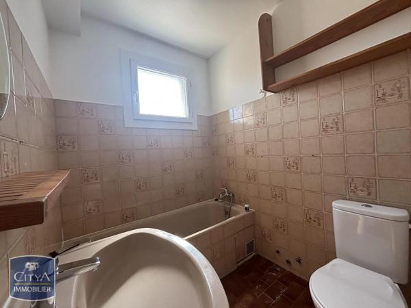 Appartement à louer 1 pièce 26.61m² Marignane (13700)