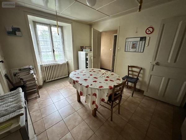 Maison à vendre à Neuvéglise-sur-Truyère dans le Cantal (15100), ref : 15046-40