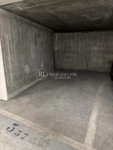 Parking / Box à vendre à Lyon (69003)