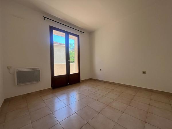 A louer - Appartement T3 + buanderie de 71 m2