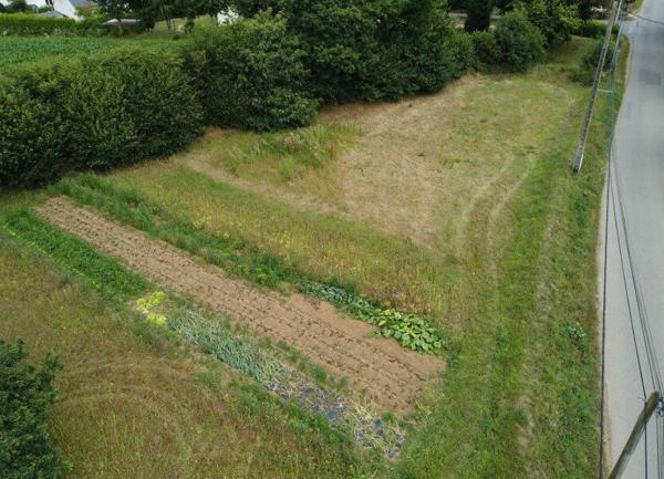 Terrain à vendre    Plouisy