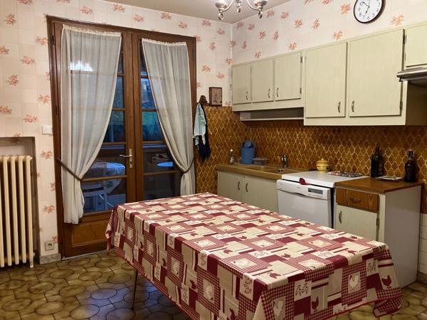 Dpt Dordogne (24), à vendre Périgueux - Maison T4 -Terrain de 1 500 m²