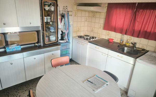 Maison à vendre    3 pièces •  Espéraza