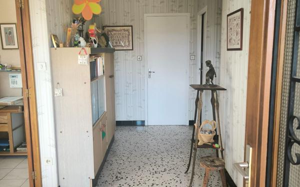 Maison à vendre    3 pièces •  Espéraza