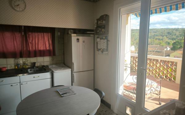 Maison à vendre    3 pièces •  Espéraza