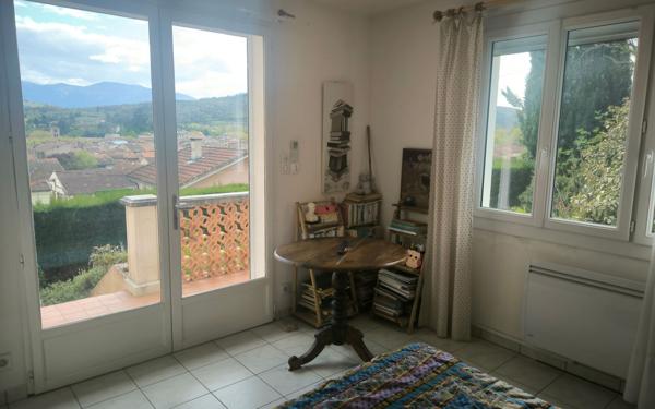 Maison à vendre    3 pièces •  Espéraza