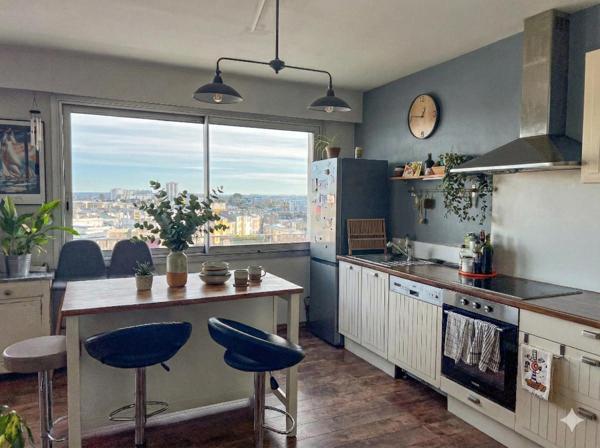 Dernier étage – Appartement lumineux avec vue panoramique sur la rade de Brest - ascenseur
