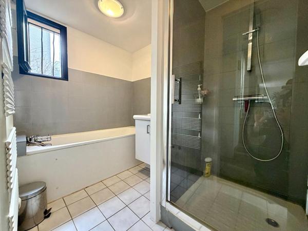 Maison Vitry-Sur-Seine limite Villejuif proche métro