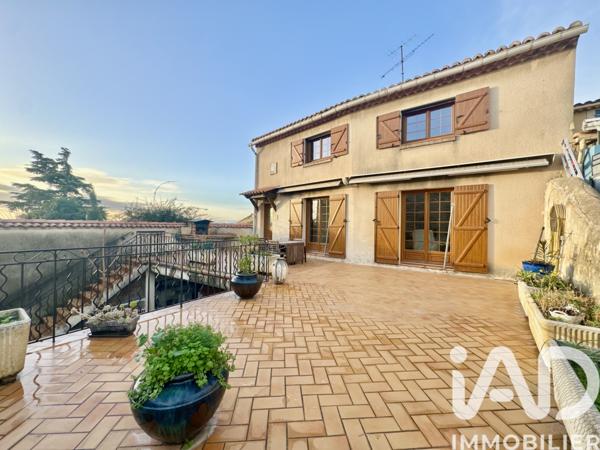 Maison à vendre 4 pièces 135 m² Saint-Mitre-les-Remparts