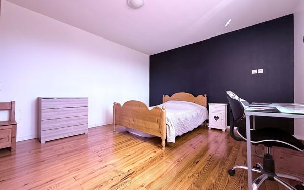 Maison à vendre    9 pièces •  Vestric-et-Candiac