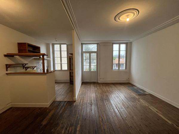 Appartement à louer |  Mouthiers-sur-Boëme |  3 pièces | 79 m²