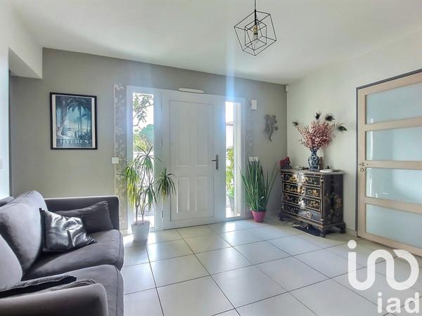 Maison 5 pièces de 140 m² à La Crau (83260)