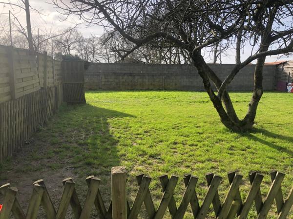 Terrain à vendre 712 m² SAINT PHILBERT DE GRAND LIEU (44)