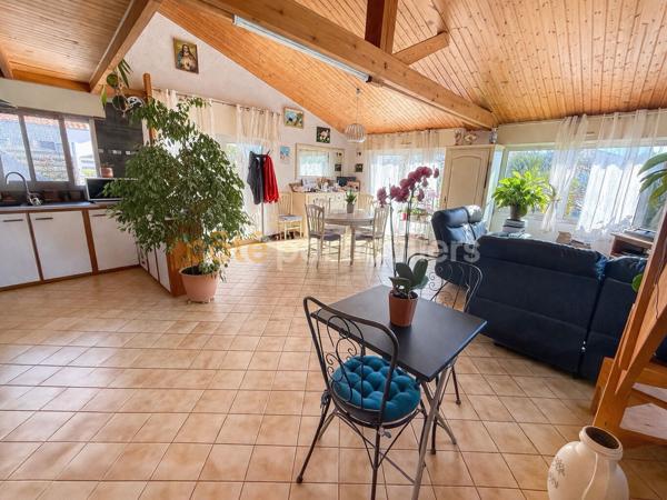 Vente Maison69,85 m² - 5 Pièces - L AIGUILLON LA PRESQU ILE (85460)