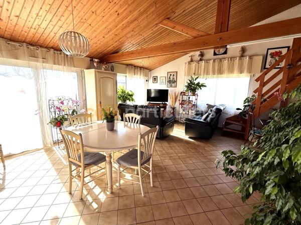 Vente Maison69,85 m² - 5 Pièces - L AIGUILLON LA PRESQU ILE (85460)