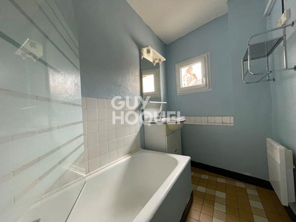 Immeuble en plein centre de GABARRET