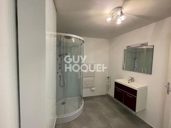 Immeuble en plein centre de GABARRET