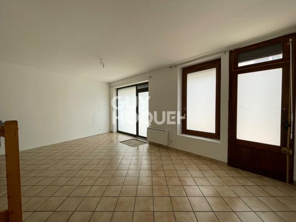 Immeuble en plein centre de GABARRET