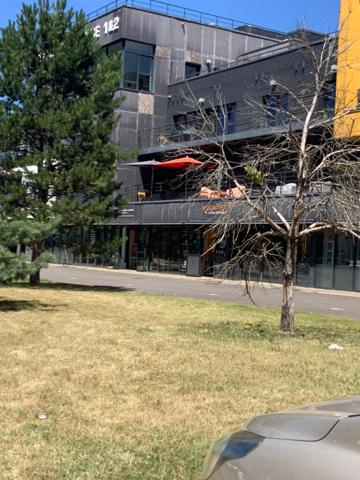 UN ACTIF IMMOBILIER RARE DANS UN ENVIRONNEMENT D'EXCELLENCE