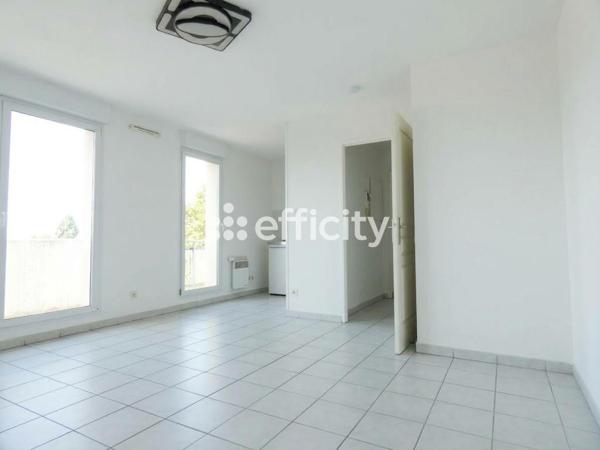 Appartement
         2 pièces
        - 40 m² Exclusivité 91 500 € *