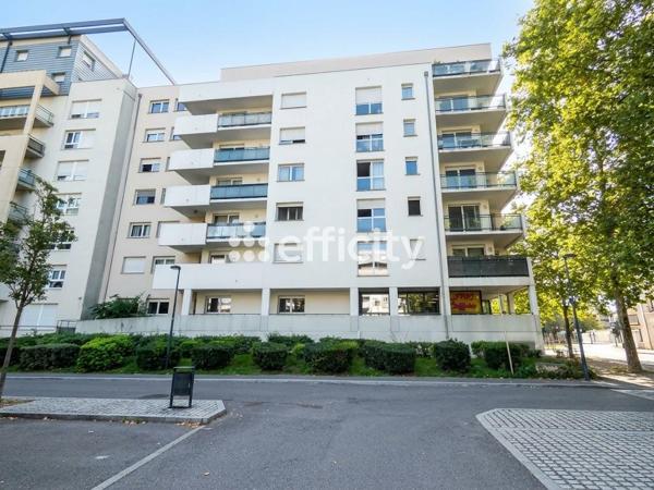Appartement
         2 pièces
        - 40 m² Exclusivité 91 500 € *