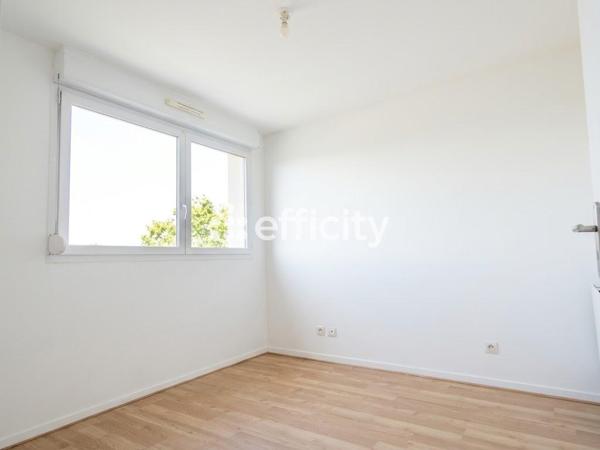 Appartement
         2 pièces
        - 40 m² Exclusivité 91 500 € *