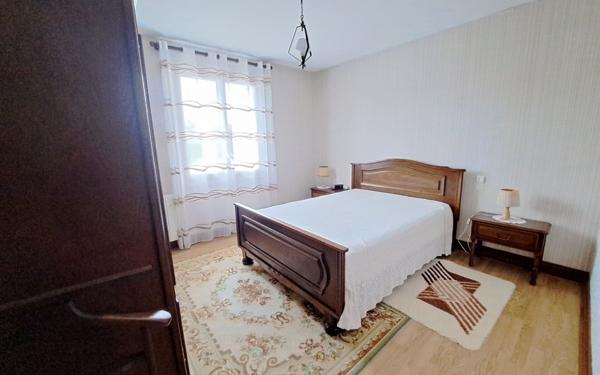 Maison à vendre    3 pièces • 155,14 m2 Royan