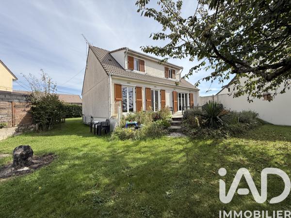 Maison à vendre 7 pièces 170 m² Vert-Saint-Denis