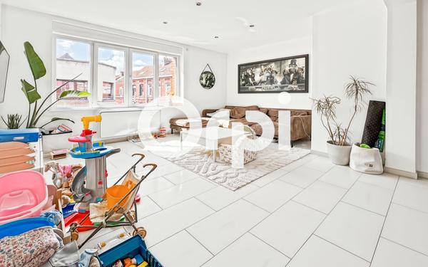 Appartement à vendre    3 pièces • 94,30 m2 Coudekerque-Branche