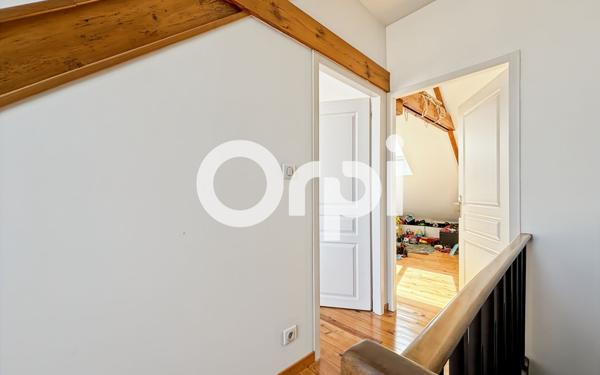 Appartement à vendre    3 pièces • 94,30 m2 Coudekerque-Branche