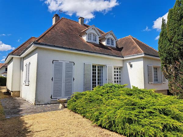 Maison 4 pièces à vendre Châtellerault - 86100 / Réf: 11828
