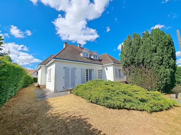 Maison 4 pièces à vendre Châtellerault - 86100 / Réf: 11828