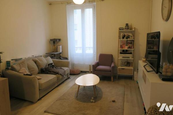 Appartement T2 - Locataire en place avec bail d'habitation - 1er étage sans ascenseur - 49,78 m²