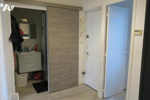 Appartement T2 - Locataire en place avec bail d'habitation - 1er étage sans ascenseur - 49,78 m²