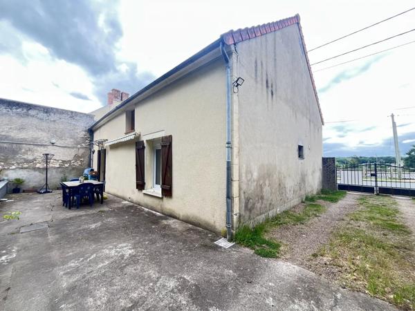 Vente                                                      Maison
                        
                                                            à Torteron