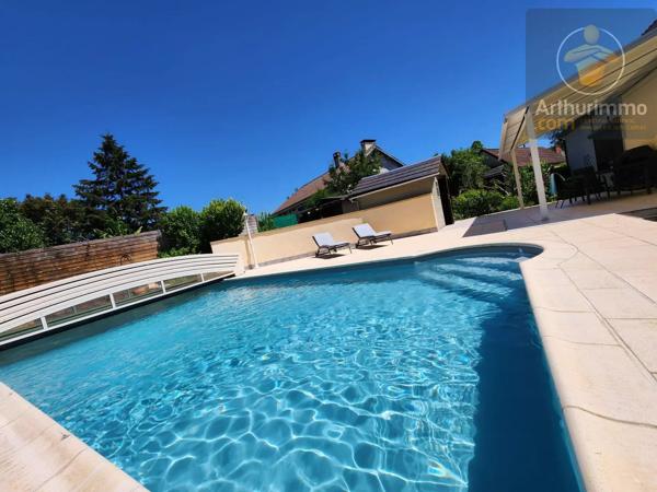 Vente                                                      Maison
                        
                     6 pièces                      158 m2                     à Huisseau-sur-Mauves