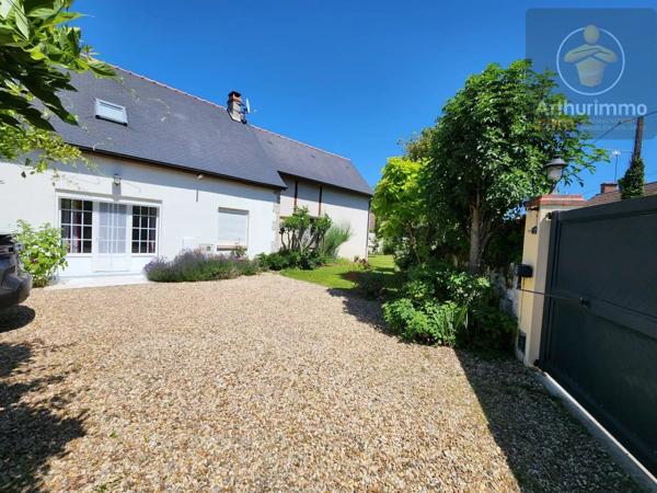 Vente                                                      Maison
                        
                     6 pièces                      158 m2                     à Huisseau-sur-Mauves