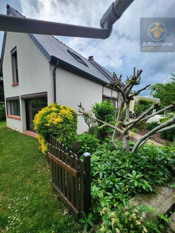 Vente                                                      Maison
                        
                     6 pièces                      158 m2                     à Huisseau-sur-Mauves