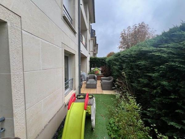 Appartement à vendre |  Saint-Cyr-l'École |  3 pièces | 70 m²