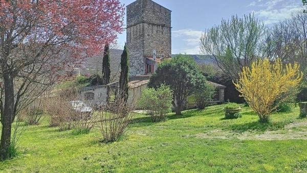 magnifique Pigeonnier restauré !