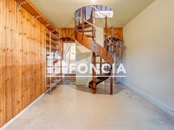 À vendre Appartement 5 pièces 122 m² - Noisy-le-roi 78590